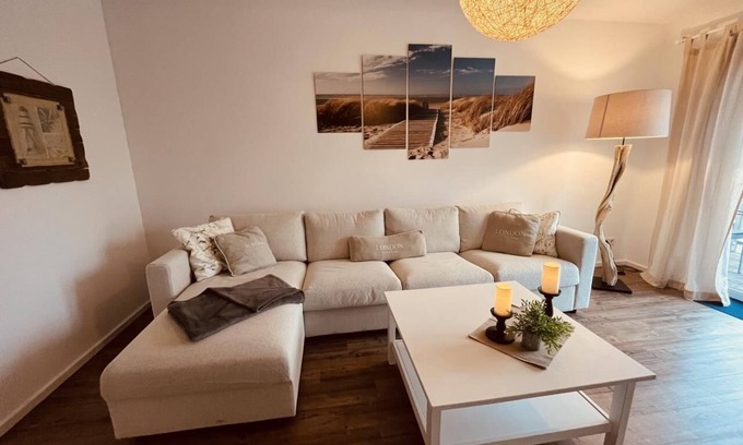 Born auf dem Darss Apartment | London - balcony, Baltic Sea 6km away, WLAN, bicycle shed