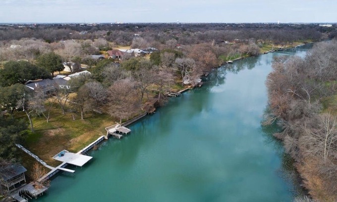 Seguin House | Longhorn River Ranch