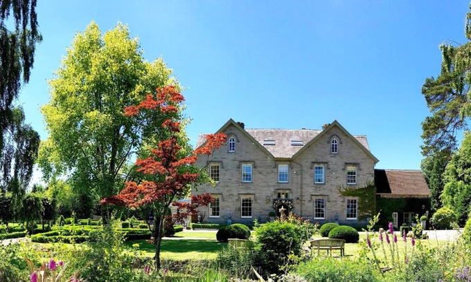 Westbrook Court Resort | Longville House