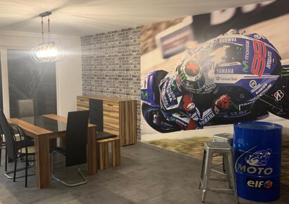 Crehange House | Lonora paddock