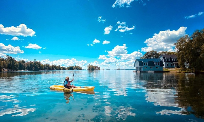 Brier Hill Cabin | Loon Lodge - The Lodges at Oak Point, 1000 Islands - Right on the River!