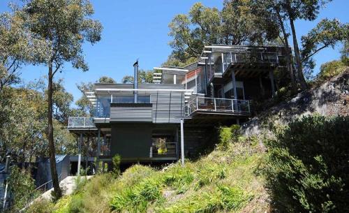 Lorne House | Lorne Luxury