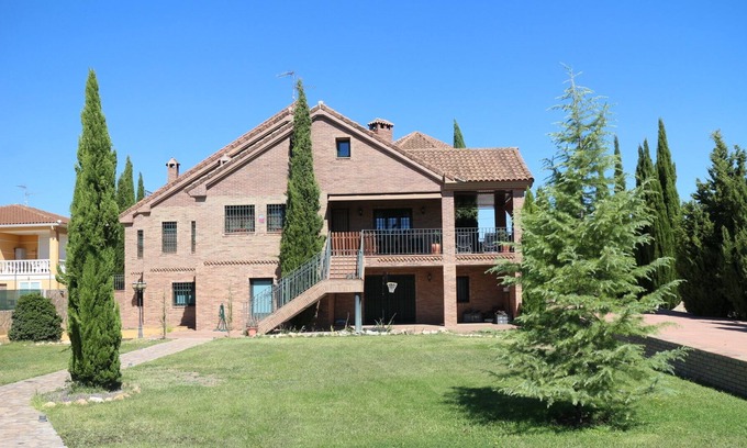 Huecas Cottage | Los Cipreses Rural House. From 6 to 12 people