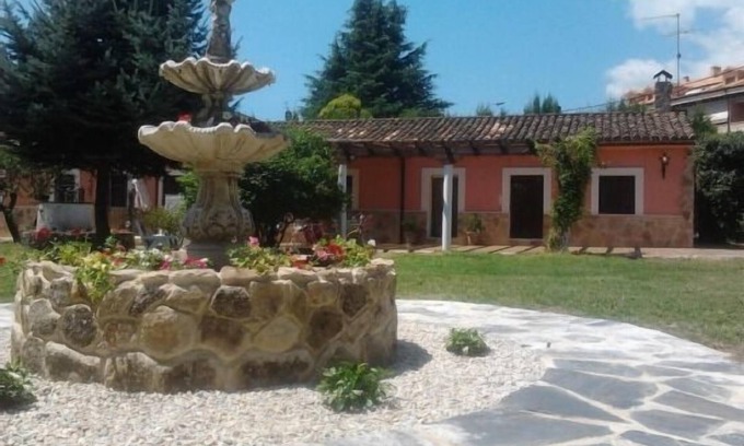 Arenas de San Pedro Cottage | Los Sotillos for 14 people