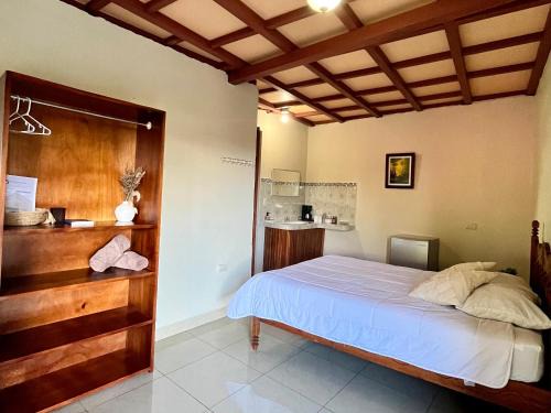 El Castillo House | Los Tucanes Lodging