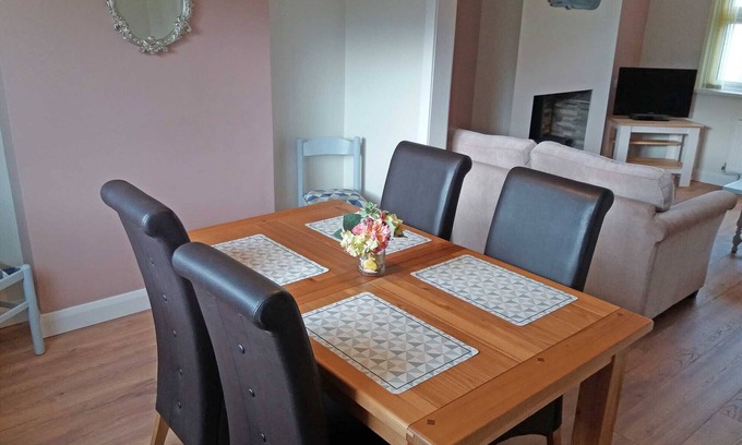 Crossmolina House | Lough Conn Holiday Home