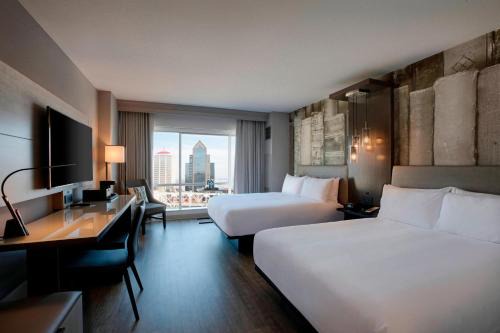 Downtown Louisville Hotel | Louisville Marriott Downtown