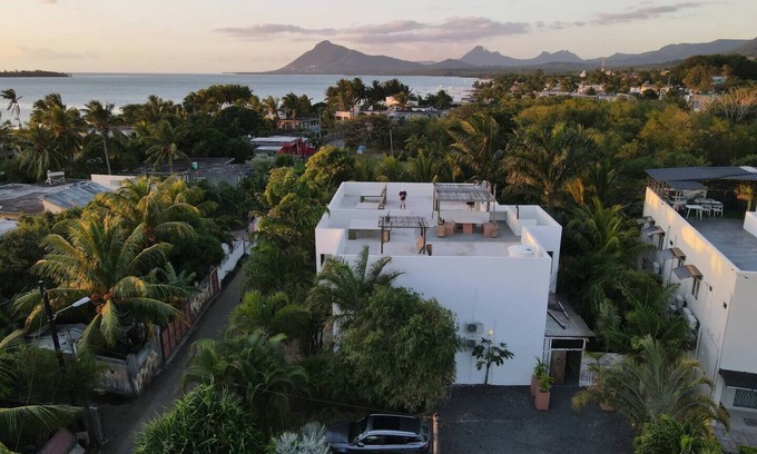 La Gaulette Apartment | LouKaz F - Chill rooftop seaview