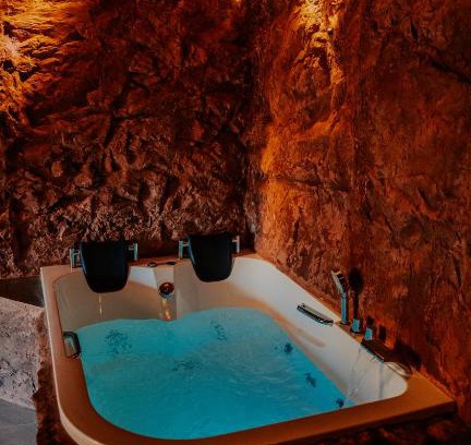Hagen Apartment | Love Cottage mit Whirlpool