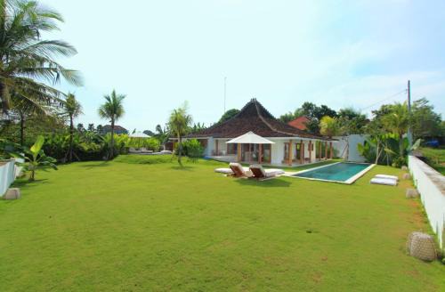 Batu Bolong Villa | Love Is Simple Bali