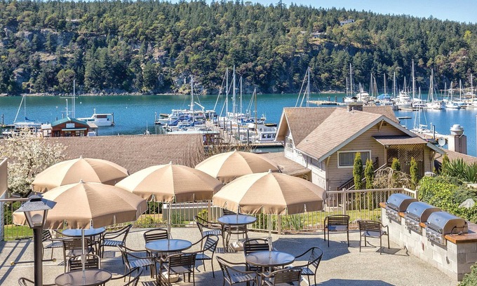 Deer Harbor Resort | Love the outdoors?