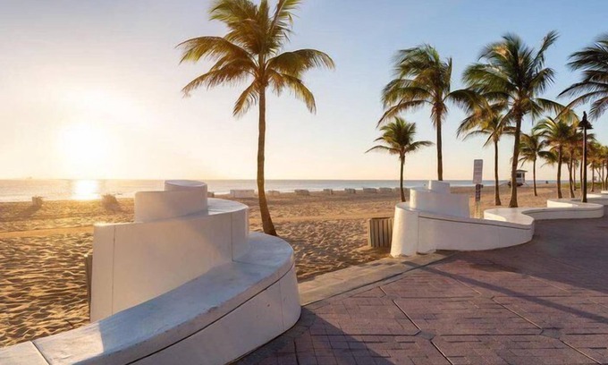 Harbordale Apartment | Lovely 1 bedroom - Just Beachy by PMI