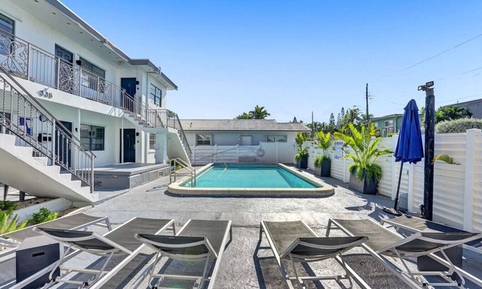 North Beach House | Lovely 1- bedroom rental unit with pool