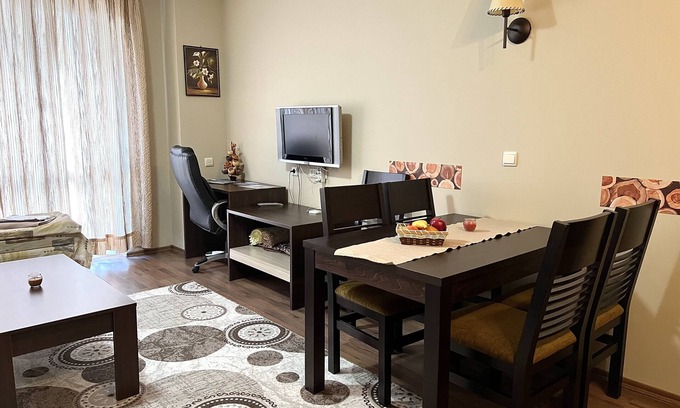 Kvartal Noviya Grad Apartment | Lovely 1 bedroom suite