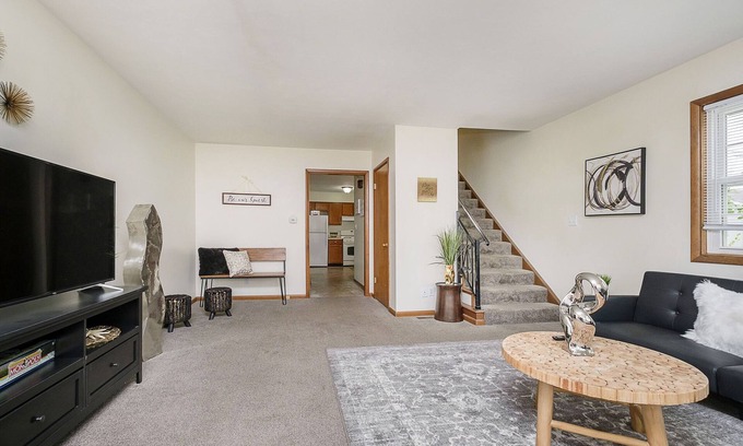 Pittsboro Apartment | Lovely 2-Bedroom Apartment - Close To It All!