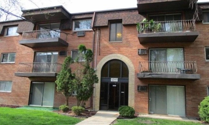 Leroy Condo | Lovely 2 Bedroom Condo With Pool