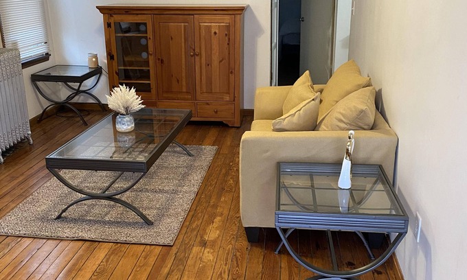 Hagerstown Apartment | Lovely 2-bedroom rental unit with free parking..