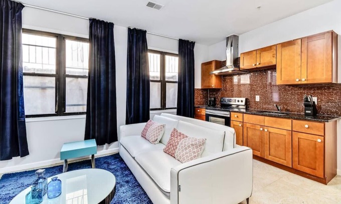 Chinatown Apartment | Lovely 2bd Apt steps from the Convention Center