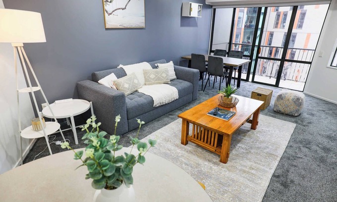 Grafton Apartment | Lovely 2br apt w free parking
