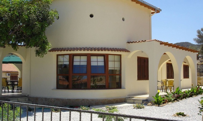 Kayalar Villa | Lovely 3 bed villa in beautiful location, fully equipped with large private pool