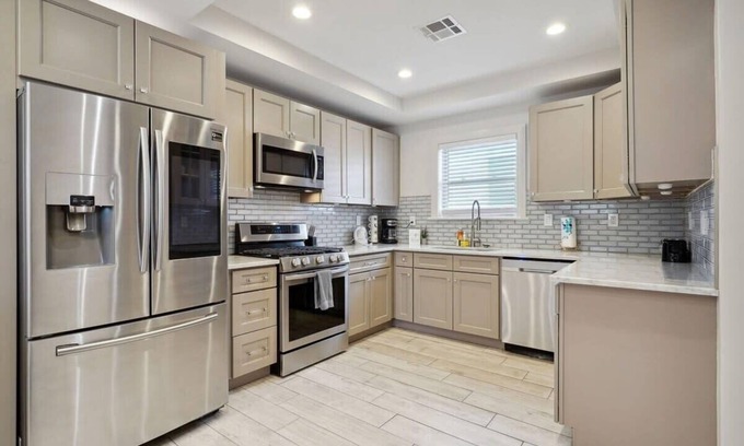 Mid-City House | Lovely 3-bedroom Home in Mid-City!
