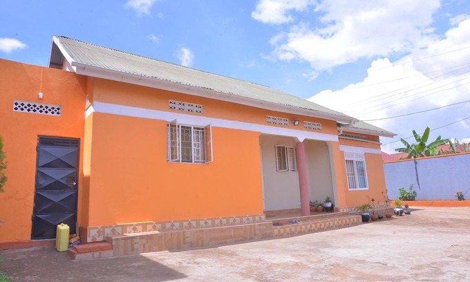 Kampala House | Lovely 3-Beds - Prosper House in Kampala - Uganda