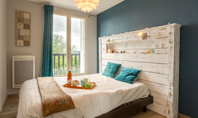 Benerville-sur-Mer Apartment | Lovely apartment for 4 guests with WIFI, TV and balcony