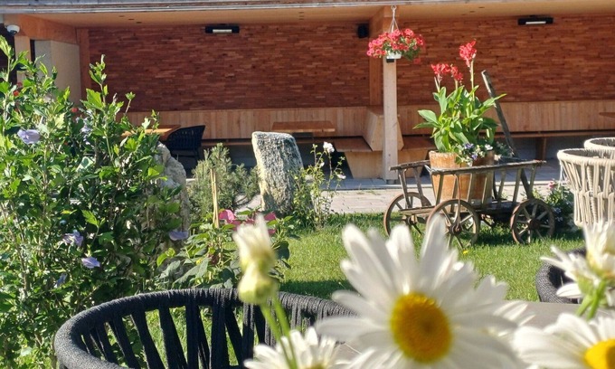 Niederbreitenbach Apartment | Lovely apartment for 4 people with WIFI, TV and terrace