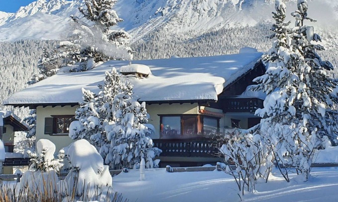 Lenzerheide Apartment | Lovely apartment for 7 guests with WIFI, TV and balcony