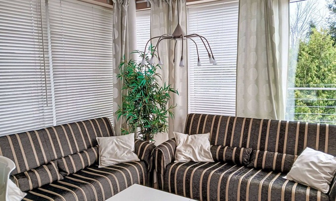 Stribrna Skalice Apartment | Lovely apartment for 4 guests with WIFI, TV, terrace, panoramic view and parking