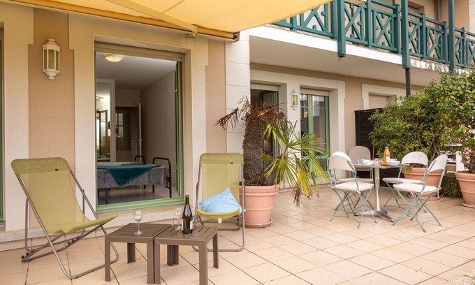 Saint-Igneuc Apartment | Lovely apartment for 4 guests with WIFI, TV, balcony, pets allowed and parking