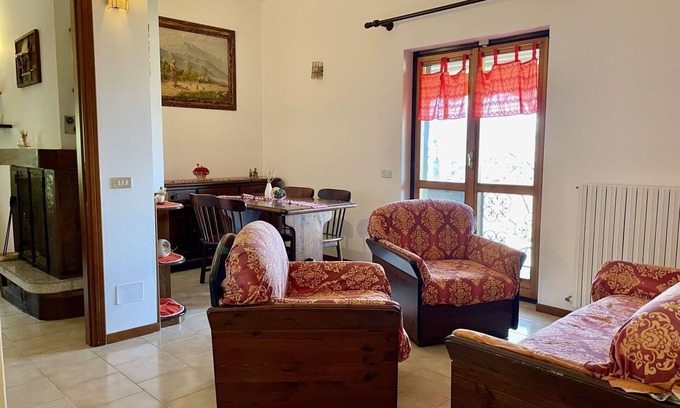 Perledo Apartment | Lovely apartment for 5 people with WIFI, TV, patio and pets allowed