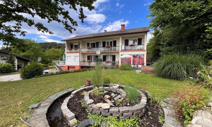 Goritschach Apartment | Lovely apartment for 6 people with WIFI, TV, balcony and pets allowed