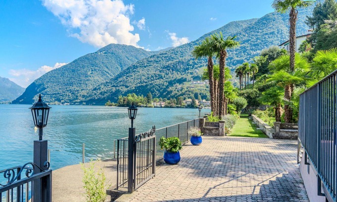 Claino Con Osteno Apartment | Lovely apartment for 6 people with WIFI, TV and terrace