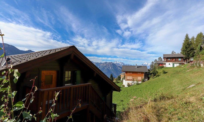 Riederalp Apartment | Lovely apartment for 6 guests with WIFI, TV and balcony