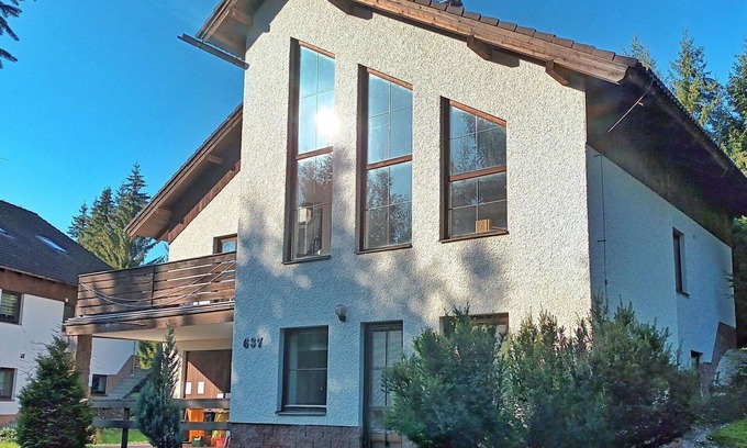 Harrachov Apartment | Lovely apartment for 12 people with WIFI, pets allowed and parking