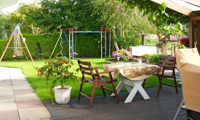 Cuxhaven Apartment | Lovely apartment for 5 people with WIFI, TV, terrace, pets allowed and parking