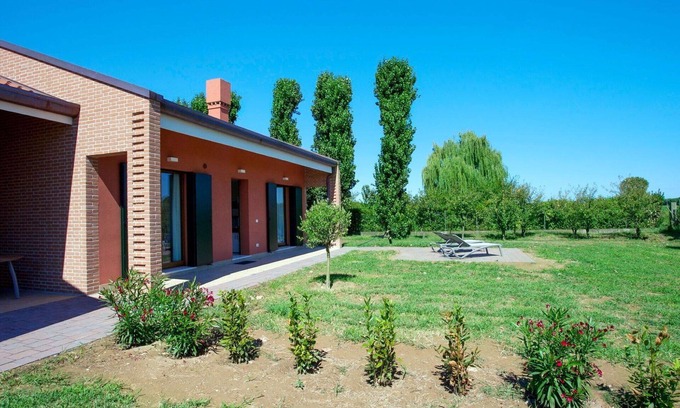 Cavallino-Treporti Apartment | Lovely apartment for 6 people with A/C, WIFI and TV