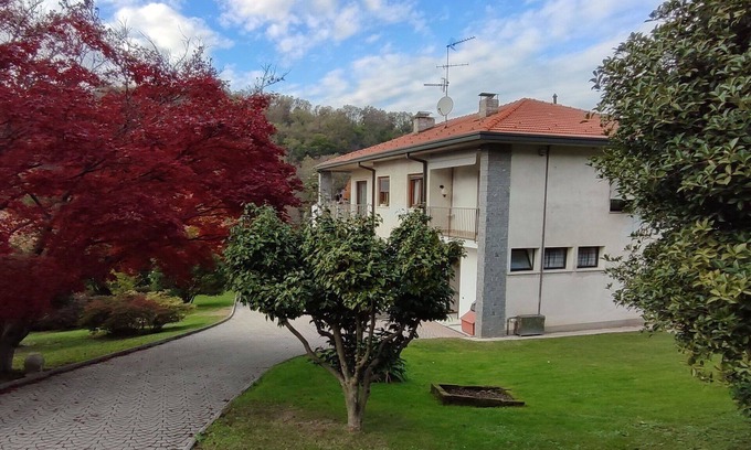Leggiuno Apartment | Lovely apartment for 3 guests with WIFI, TV and terrace