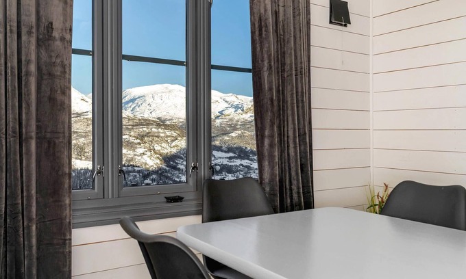 Hemsedal Apartment | Lovely apartment in Hemsedal with sauna