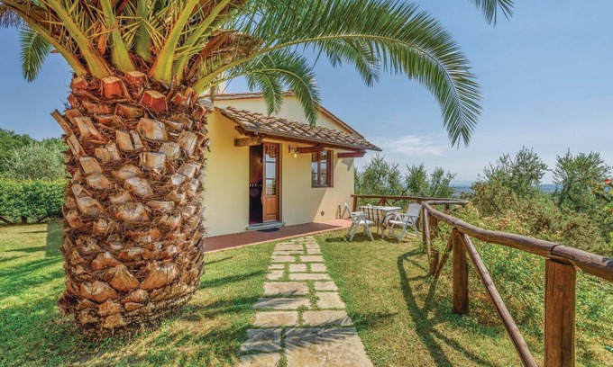 Larciano Apartment | Lovely apartment in Larciano PT