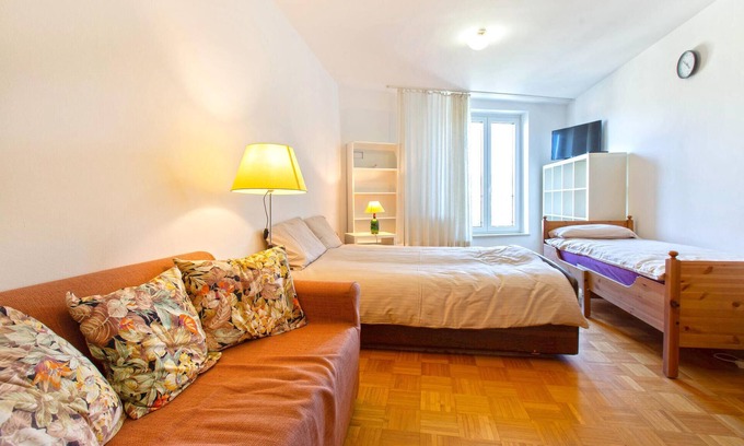 Seca Apartment | Lovely apartment in Portoroz with WiFi