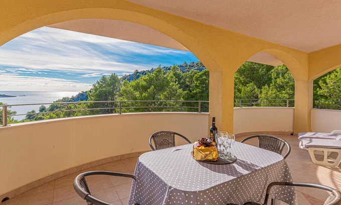 Razanj Apartment | Lovely apartment in Razanj