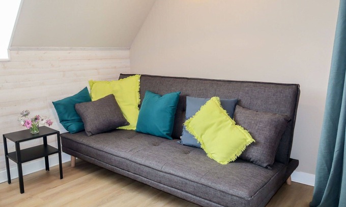 Plozevet Villa | Lovely apartment in villa for 3 guests with WIFI
