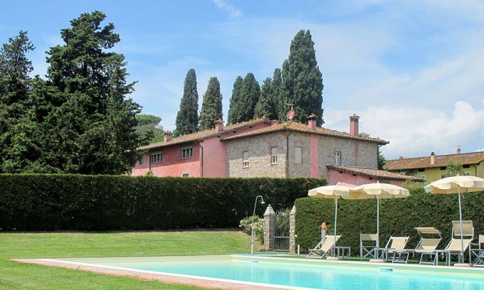 San Michele di Moriano Villa | Lovely apartment in villa for 3 people with pool, WIFI, TV and terrace