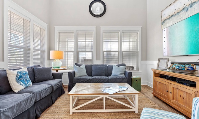 Laurel Grove House | Lovely Beach Cottage w/6-Seat GOLF CART! Pool, Beach Tram, Golf Course Views