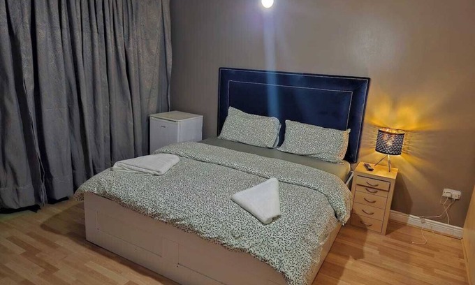 Dublin Apartment | Lovely bedroom to let in Tallaght