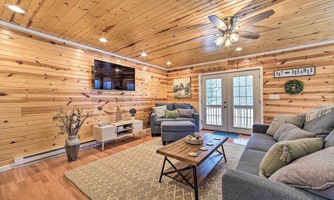Mancelona Cabin | Lovely Elmira Cabin w/Deck, 18 Mi to Gaylord