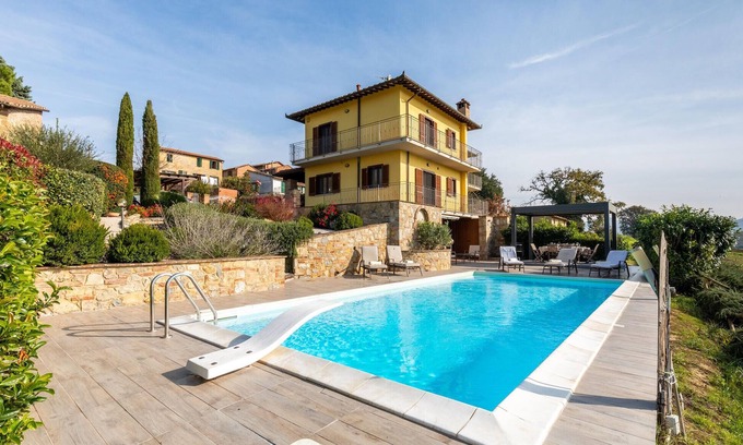 Castiglione del Lago House | Lovely home in Castiglione Del Lago