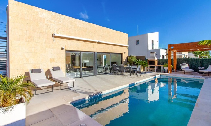 Polop House | Lovely home in Polop de la Marina